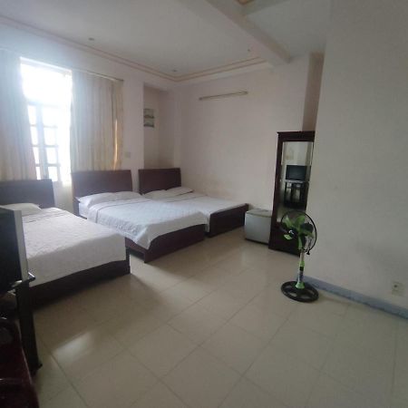 Khach San Phu Phuong Hotel Nha Trang Exterior photo